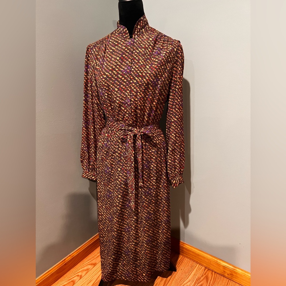Silkitalia by Robert Janan size 12